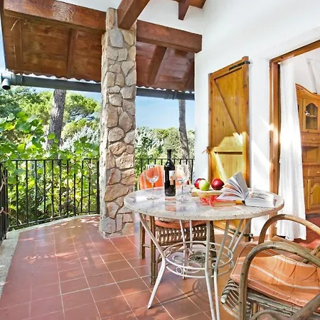 Sleeps 7 Sils