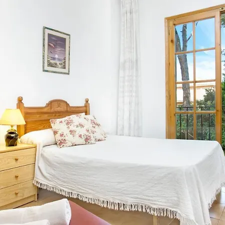 Sleeps 7